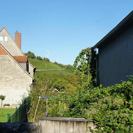 Wunderschoene In Mit Kueche, Bad Und Piano Appartement *