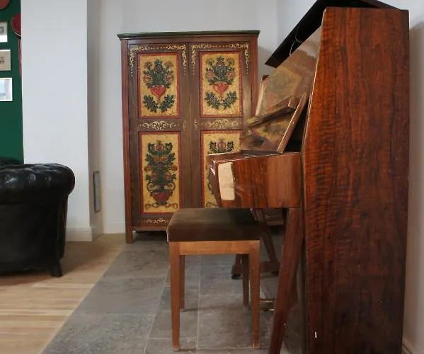Appartamento Wunderschoene In Mit Kueche, Bad Und Piano